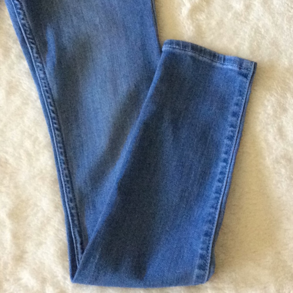 Hollister Ultra High Rise Jean Leggings - Picture 3 of 10